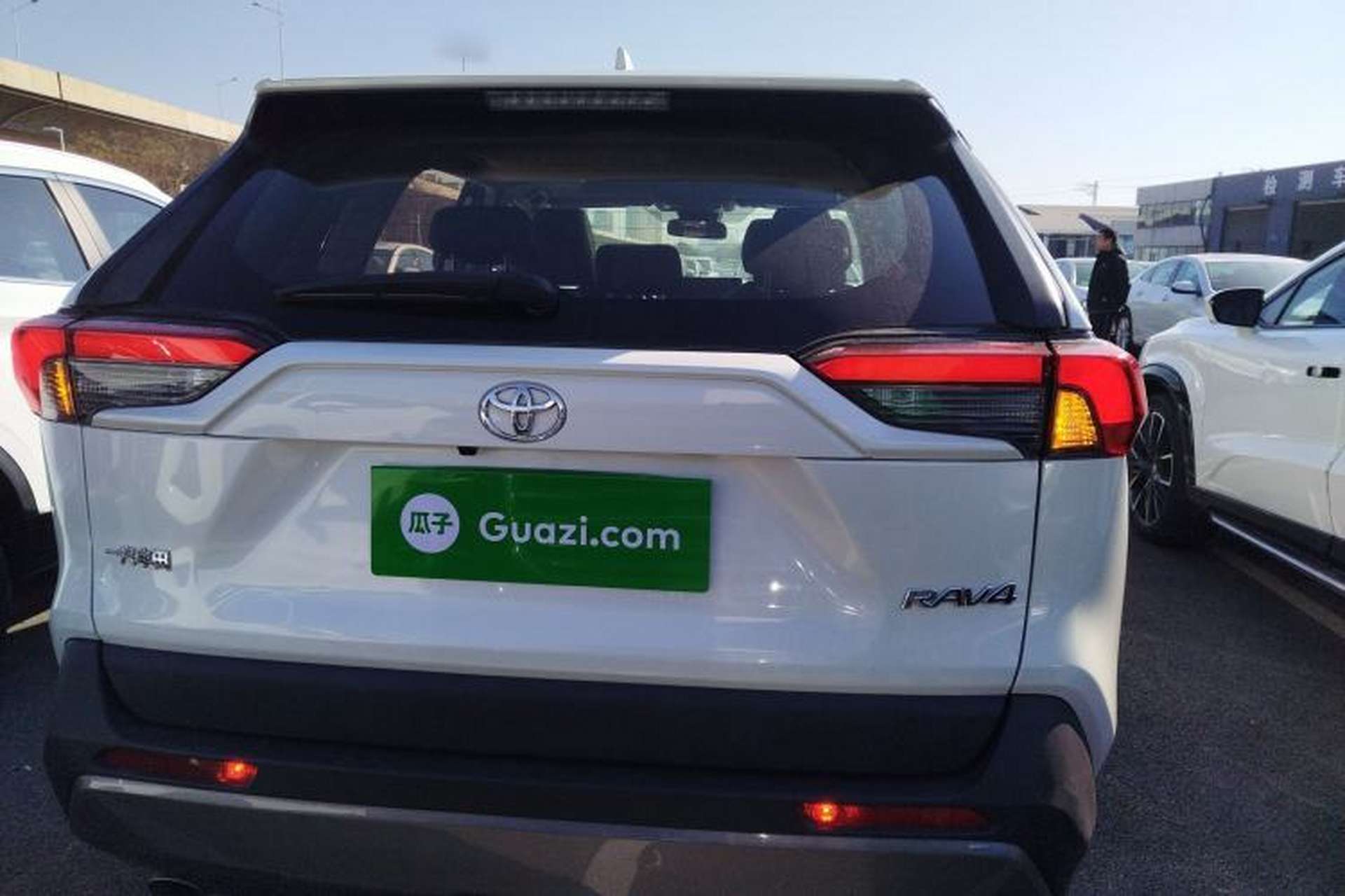 Used Toyota RAV4 2020 2.0L CVT Two-Wheel Drive Fashion Edition Rear