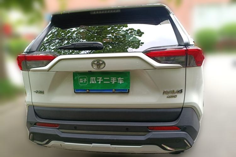Used Toyota RAV4 2020 2.0L CVT 4x4 Style PLUS Edition Rear