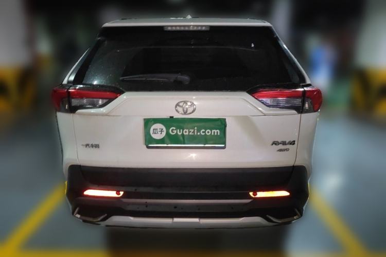 Used Toyota RAV4 2020 2.0L CVT 4x4 Style PLUS Edition Rear