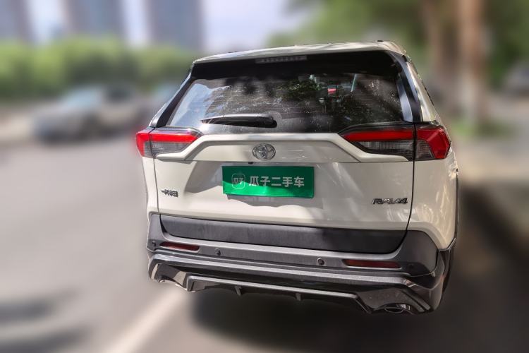 Used Toyota RAV4 2020 2.0L CVT Two-Wheel Drive Fashion PLUS Edition Rear