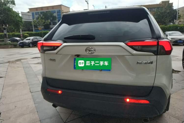 Used Toyota RAV4 2020 2.0L CVT Two-Wheel Drive Urban Edition Rear