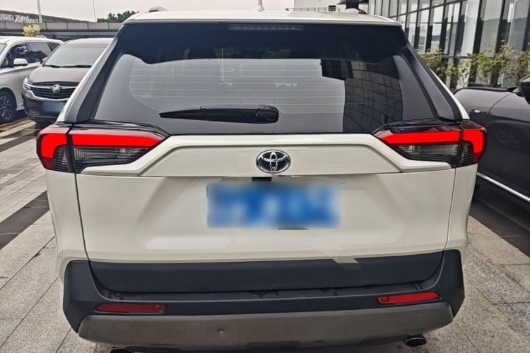 Used Toyota RAV4 2020 Dual-Engine 2.5L E-CVT Two-Wheel Drive Elite Edition Rear