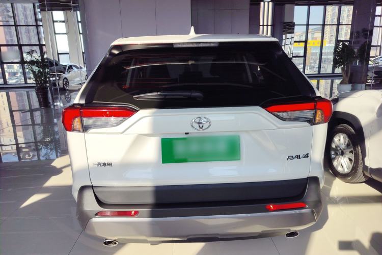 Used Toyota RAV4 2020 2.0L CVT Two-Wheel Drive Fashion PLUS Edition Rear