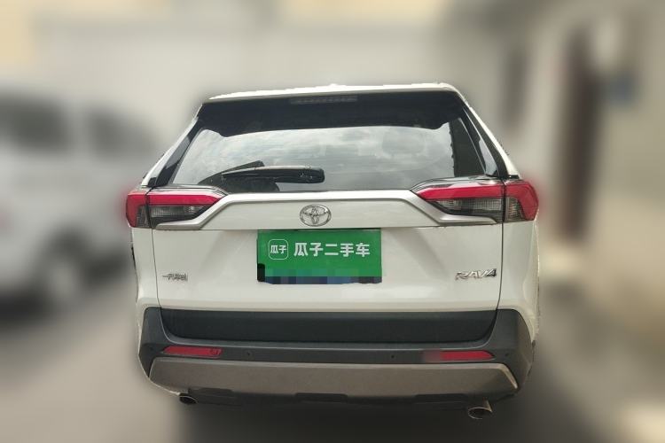 Used Toyota RAV4 2020 2.0L CVT Two-Wheel Drive Prestige Edition Rear