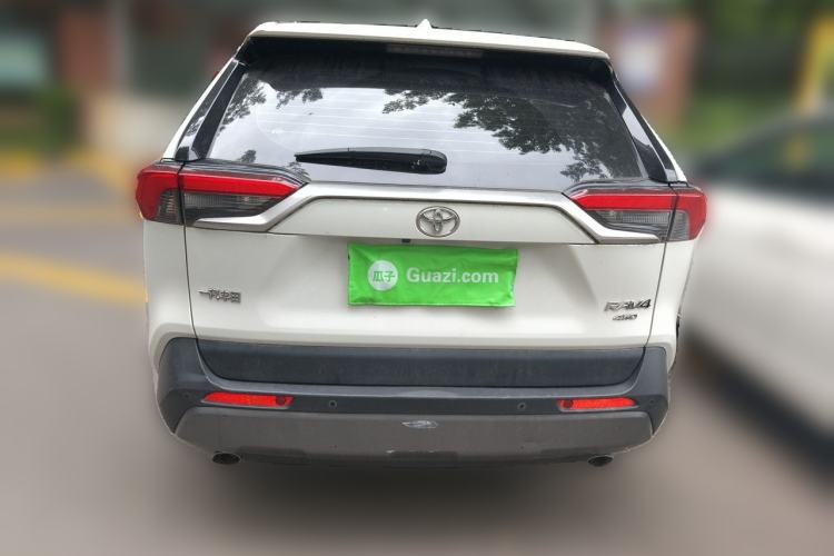 Used Toyota RAV4 2020 2.0L CVT Four-Wheel Drive Prestige Edition Rear