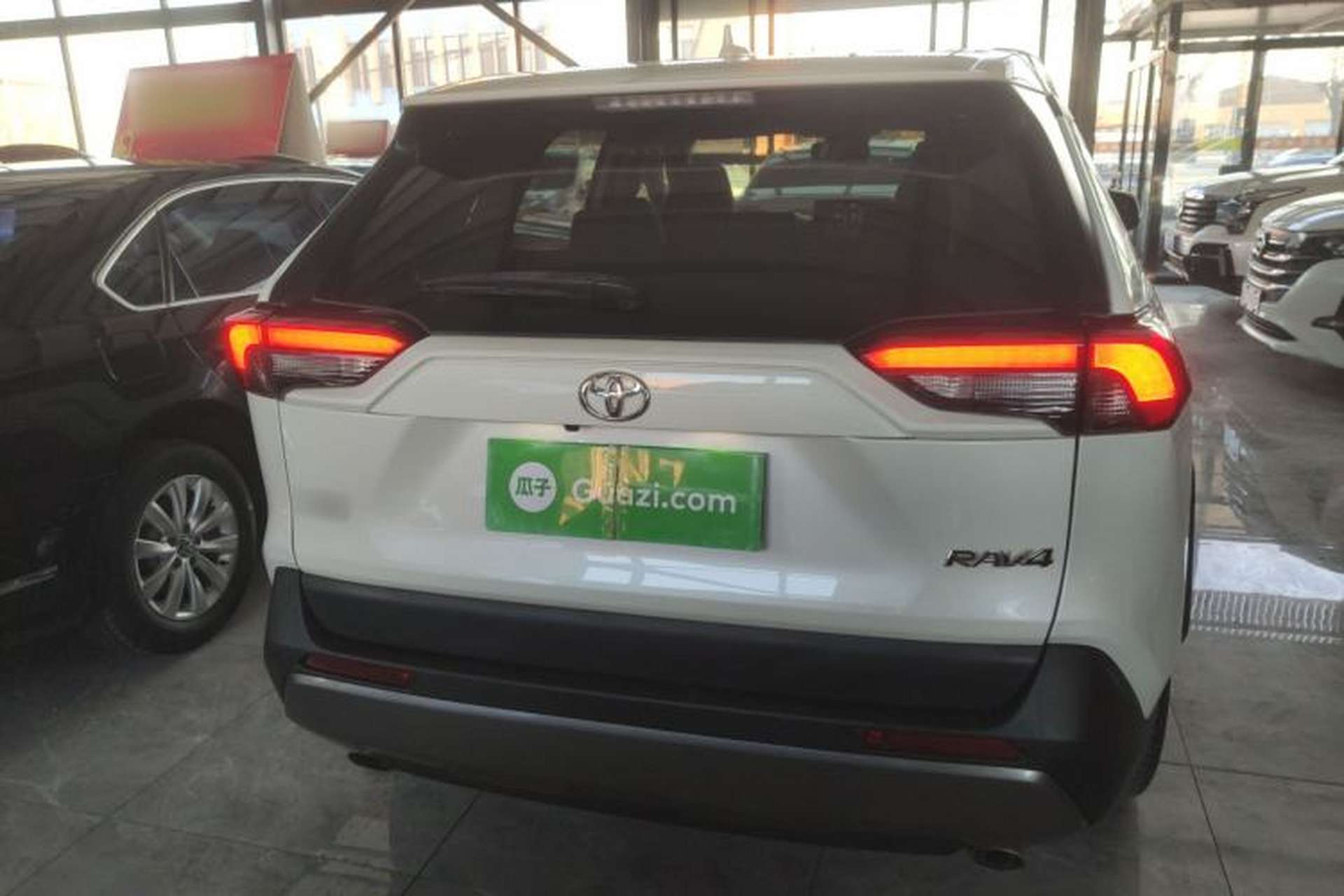Used Toyota RAV4 2020 2.0L CVT Two-Wheel Drive Fashion PLUS Edition Rear