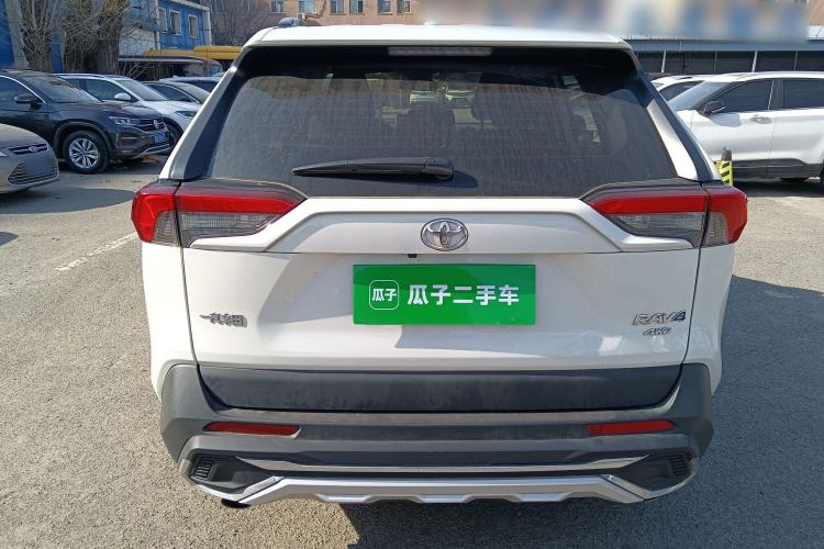 Used Toyota RAV4 2020 2.0L CVT 4x4 Trend Edition Rear