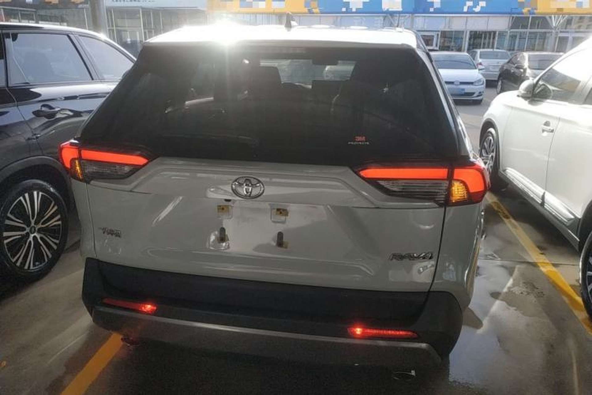 Used Toyota RAV4 2020 2.0L CVT Two-Wheel Drive Fashion PLUS Edition Rear