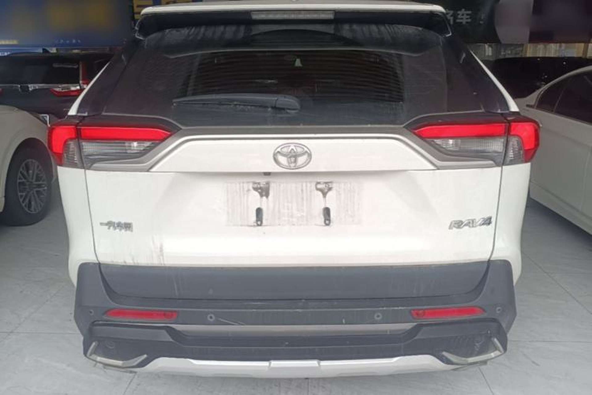 Used Toyota RAV4 2020 2.0L CVT Two-Wheel Drive Prestige Edition Rear