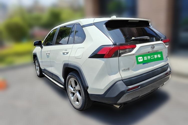 Used Toyota RAV4 2020 2.0L CVT Two-Wheel Drive Fashion PLUS Edition Rear Left 45 Deg
