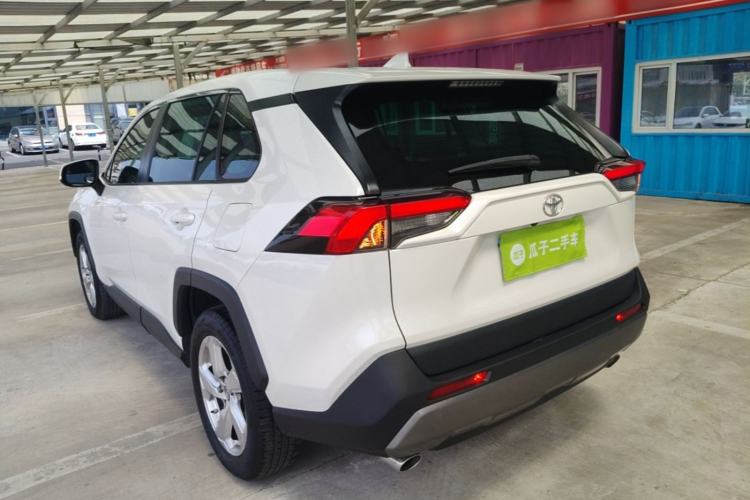 Used Toyota RAV4 2020 2.0L CVT Two-Wheel Drive Fashion PLUS Edition Rear Left 45 Deg