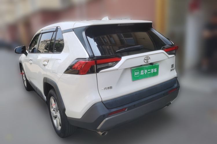 Used Toyota RAV4 2020 2.0L CVT Two-Wheel Drive Fashion PLUS Edition Rear Left 45 Deg