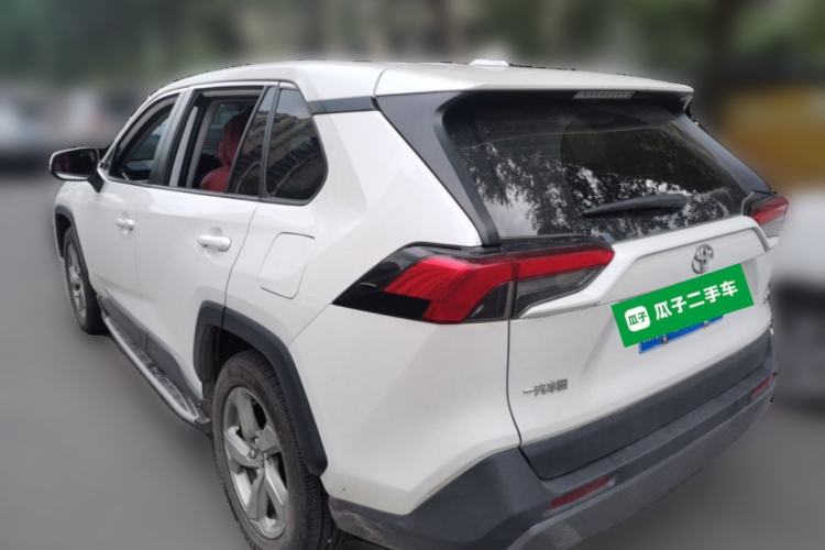 Used Toyota RAV4 2020 2.0L CVT Two-Wheel Drive Fashion Edition Rear Left 45 Deg