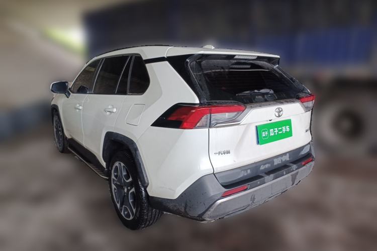 Used Toyota RAV4 2020 2.0L CVT Two-Wheel Drive Prestige Edition Rear Left 45 Deg