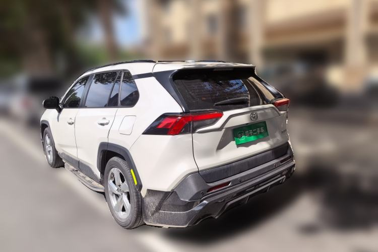 Used Toyota RAV4 2020 2.0L CVT Two-Wheel Drive Fashion PLUS Edition Rear Left 45 Deg