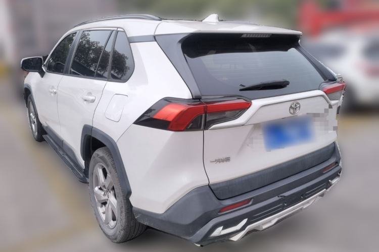 Used Toyota RAV4 2020 2.0L CVT Two-Wheel Drive Fashion Edition Rear Left 45 Deg