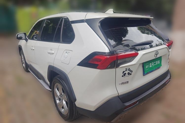 Used Toyota RAV4 2020 2.0L CVT 4x4 Style PLUS Edition Rear Left 45 Deg
