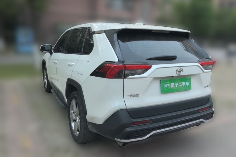 Used Toyota RAV4 2020 2.0L CVT Two-Wheel Drive Fashion Edition Rear Left 45 Deg