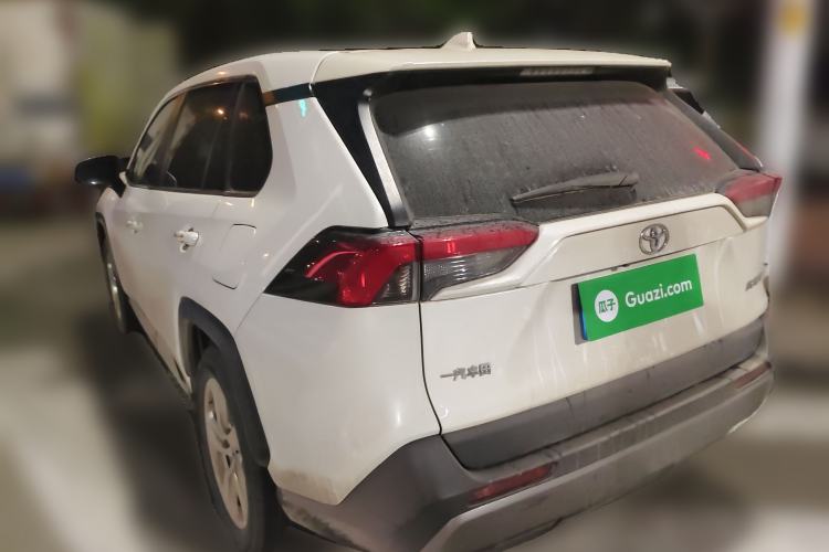 Used Toyota RAV4 2020 2.0L CVT Two-Wheel Drive Fashion Edition Rear Left 45 Deg