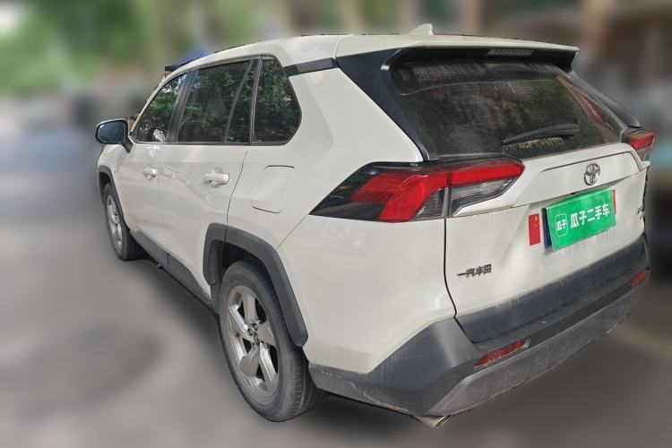 Used Toyota RAV4 2020 2.0L CVT Two-Wheel Drive Fashion Edition Rear Left 45 Deg