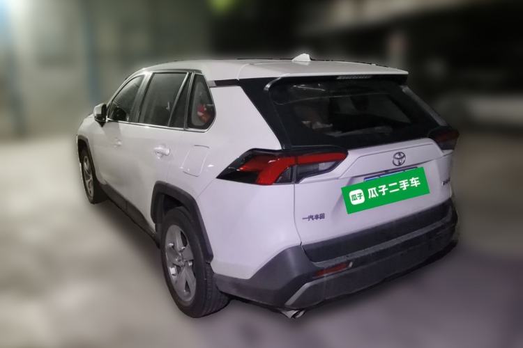 Used Toyota RAV4 2020 2.0L CVT Two-Wheel Drive Fashion Edition Rear Left 45 Deg