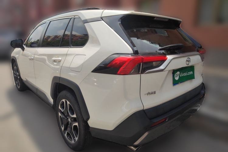 Used Toyota RAV4 2020 2.0L CVT Two-Wheel Drive Prestige Edition Rear Left 45 Deg
