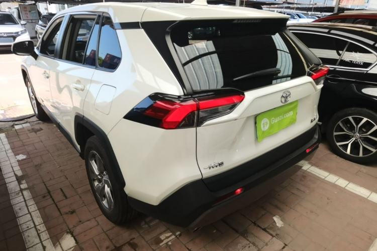 Used Toyota RAV4 2020 2.0L CVT Two-Wheel Drive Fashion Edition Rear Left 45 Deg