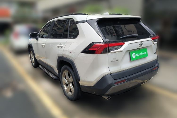 Used Toyota RAV4 2020 2.0L CVT Two-Wheel Drive Fashion Edition Rear Left 45 Deg