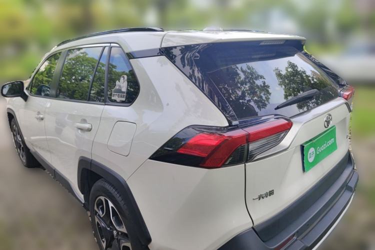 Used Toyota RAV4 2020 2.0L CVT Four-Wheel Drive Prestige Edition Rear Left 45 Deg