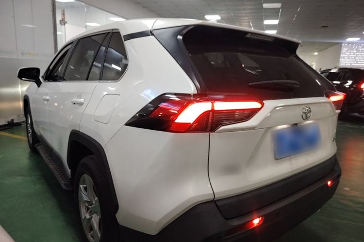 Used Toyota RAV4 2020 2.0L CVT Two-Wheel Drive Urban Edition Rear Left 45 Deg