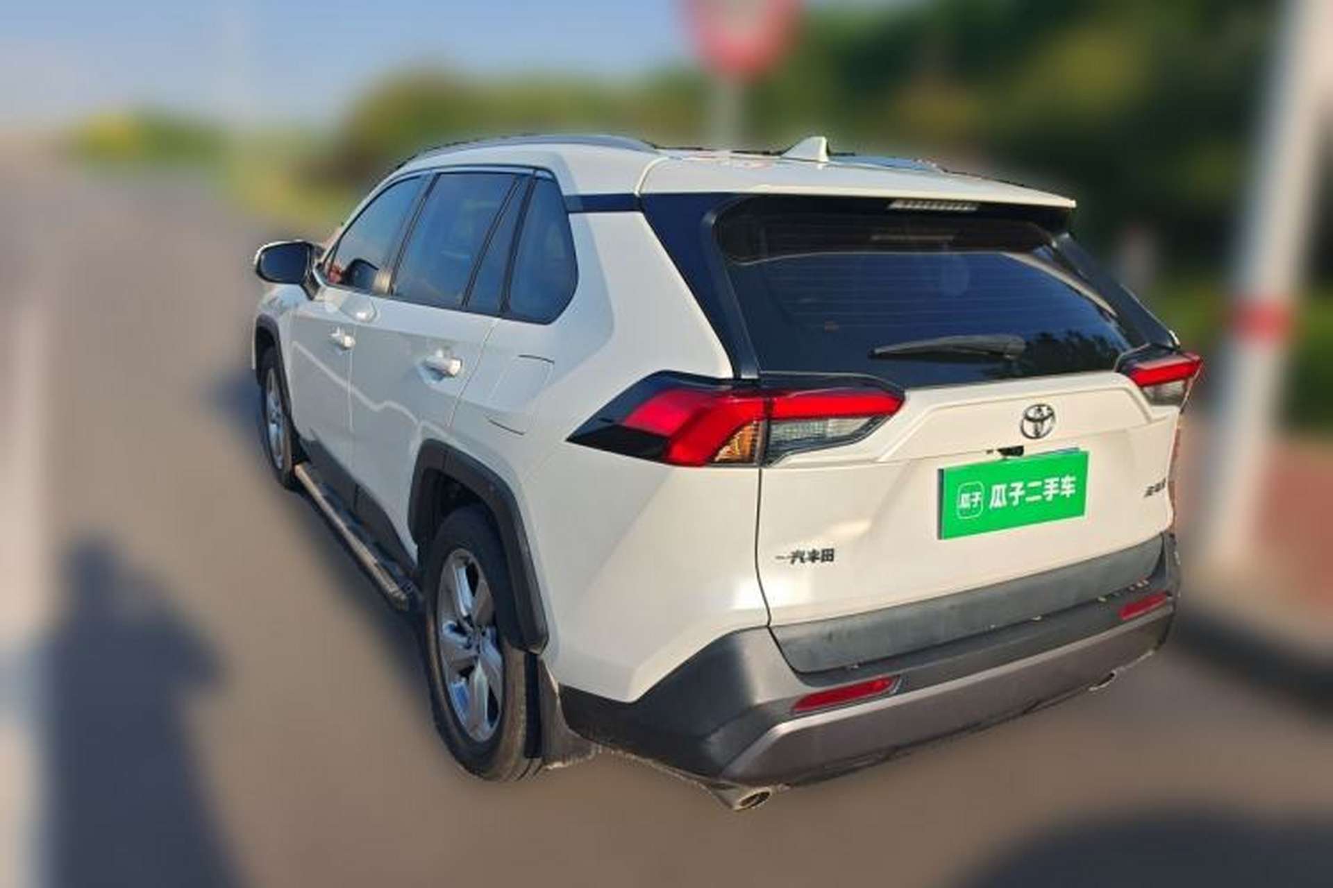 Used Toyota RAV4 2020 2.0L CVT Two-Wheel Drive Fashion Edition Rear Left 45 Deg