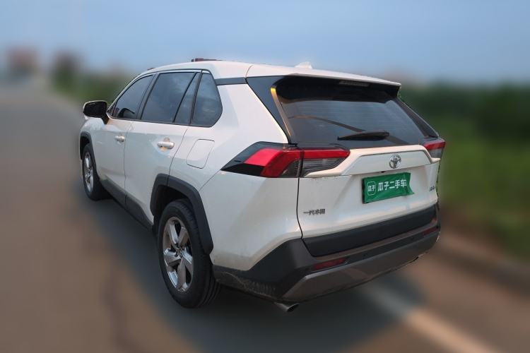Used Toyota RAV4 2020 2.0L CVT Two-Wheel Drive Fashion Edition Rear Left 45 Deg