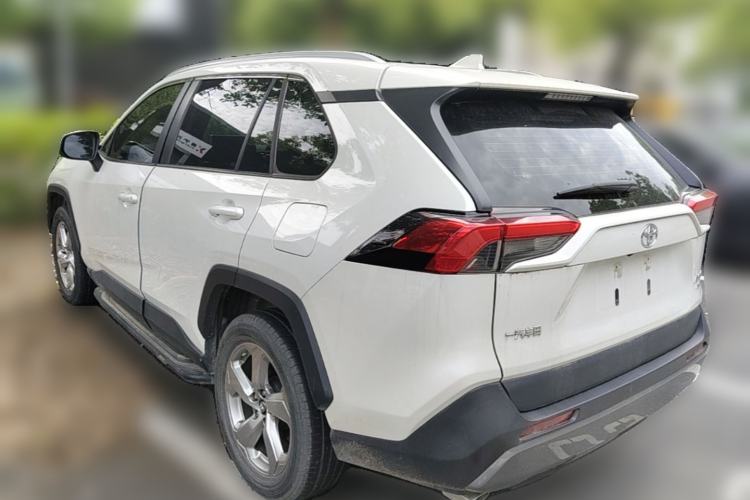 Used Toyota RAV4 2020 2.0L CVT 4x4 Trend Edition Rear Left 45 Deg