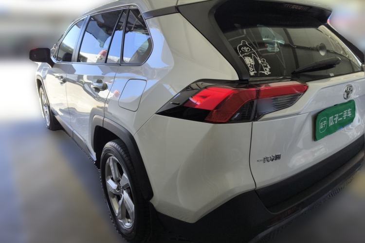 Used Toyota RAV4 2020 2.0L CVT 4x4 Trend Edition Rear Left 45 Deg