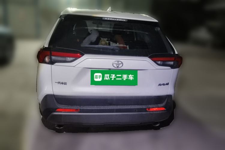 Used Toyota RAV4 2020 2.0L CVT Two-Wheel Drive Fashion Edition Rear