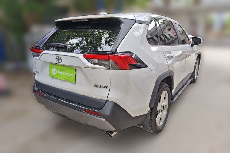 Used Toyota RAV4 2020 2.0L CVT Two-Wheel Drive Fashion Edition Rear Right 45 Deg