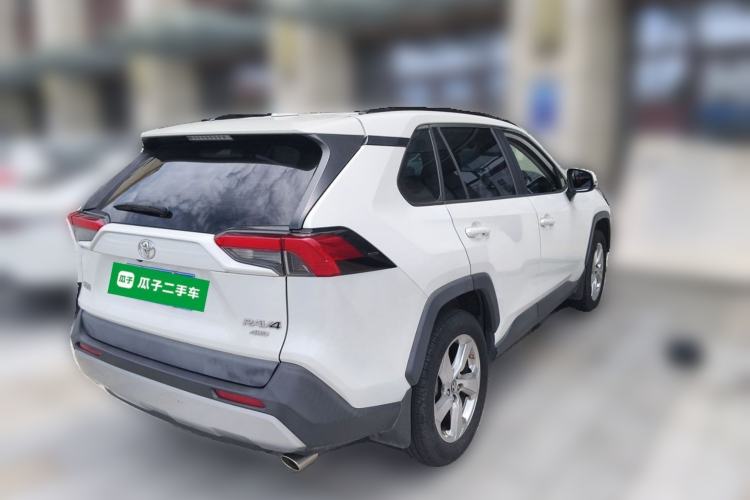 Used Toyota RAV4 2020 2.0L CVT 4x4 Trend Edition Rear Right 45 Deg