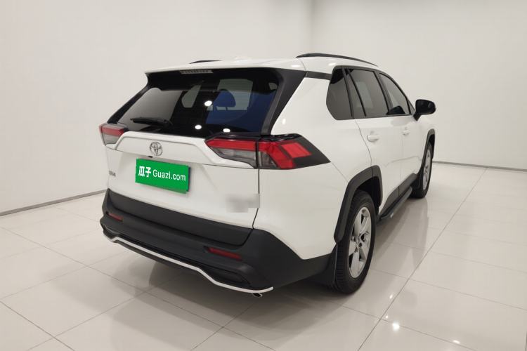 Used Toyota RAV4 2020 2.0L CVT 4x4 Trend Edition Rear Right 45 Deg