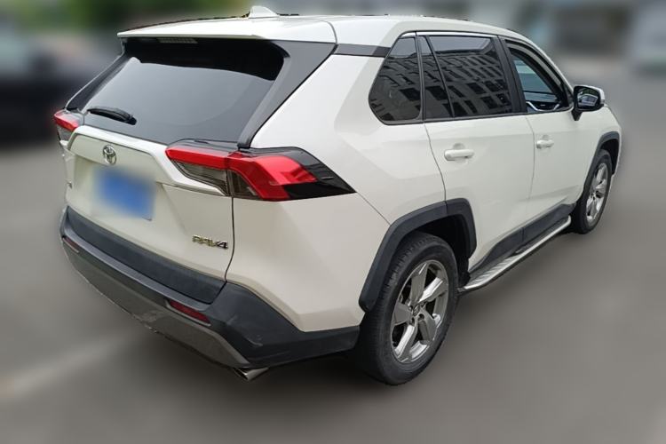 Used Toyota RAV4 2020 2.0L CVT Two-Wheel Drive Fashion PLUS Edition Rear Right 45 Deg