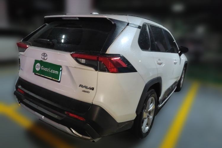 Used Toyota RAV4 2020 2.0L CVT 4x4 Style PLUS Edition Rear Right 45 Deg