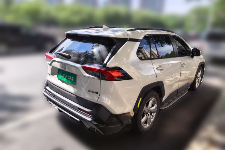 Used Toyota RAV4 2020 2.0L CVT Two-Wheel Drive Fashion PLUS Edition Rear Right 45 Deg
