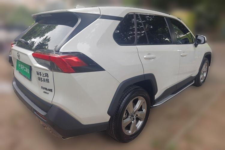 Used Toyota RAV4 2020 2.0L CVT 4x4 Style PLUS Edition Rear Right 45 Deg