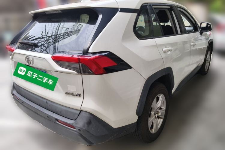 Used Toyota RAV4 2020 2.0L CVT Two-Wheel Drive Urban Edition Rear Right 45 Deg