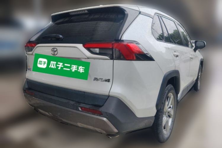 Used Toyota RAV4 2020 2.0L CVT Two-Wheel Drive Urban Edition Rear Right 45 Deg