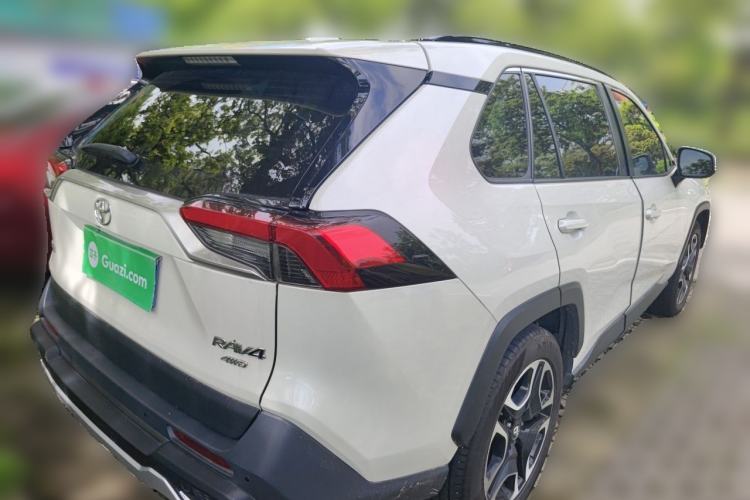 Used Toyota RAV4 2020 2.0L CVT Four-Wheel Drive Prestige Edition Rear Right 45 Deg