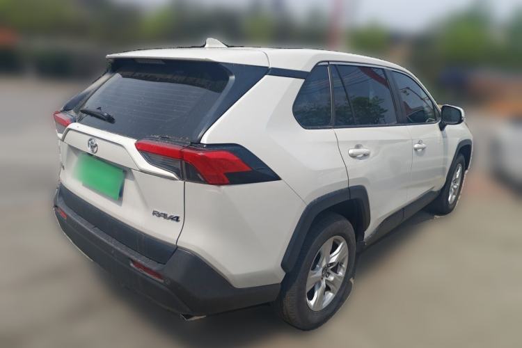 Used Toyota RAV4 2020 2.0L CVT Two-Wheel Drive Urban Edition Rear Right 45 Deg