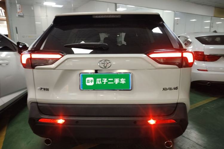 Used Toyota RAV4 2020 2.0L CVT Two-Wheel Drive Urban Edition Rear