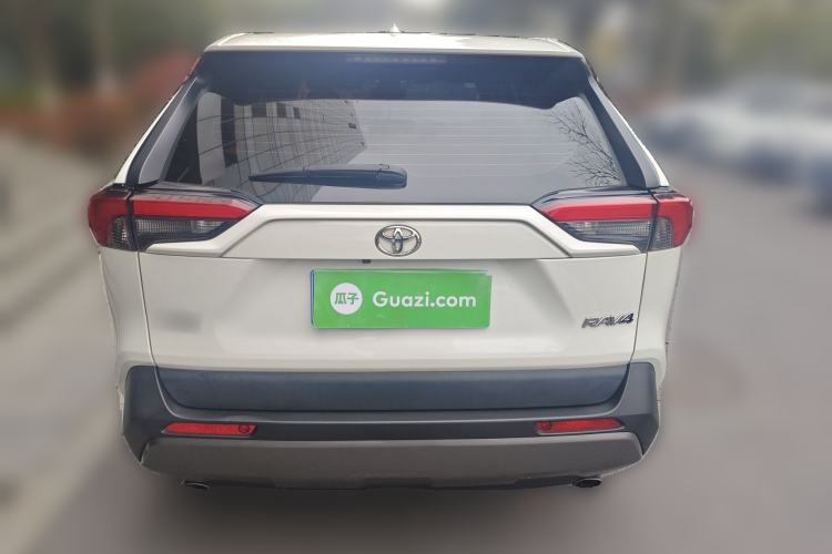 Used Toyota RAV4 2020 2.0L CVT Two-Wheel Drive Fashion Edition Rear