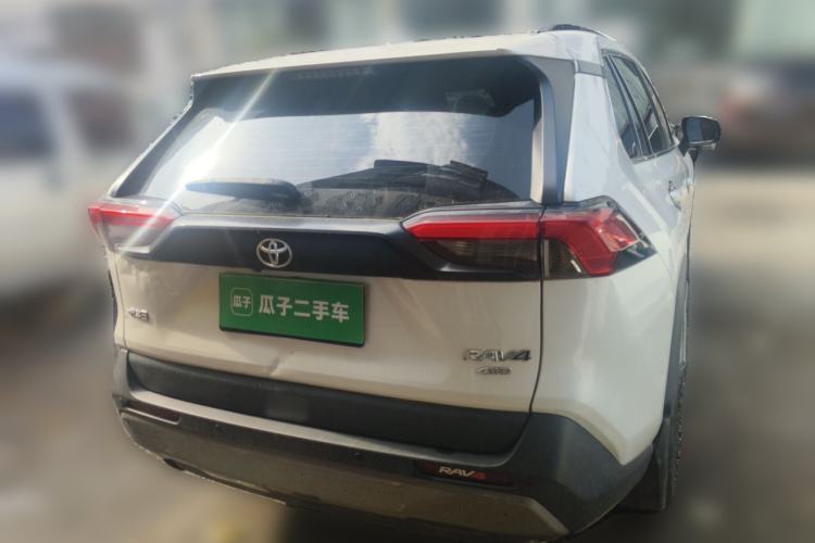 Used Toyota RAV4 2020 2.0L CVT 4x4 Trend Edition Rear