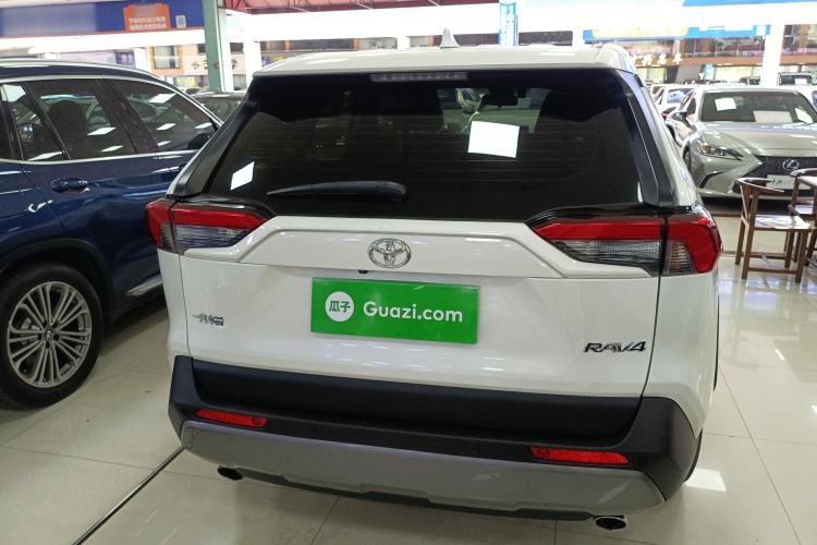 Used Toyota RAV4 2020 2.0L CVT Two-Wheel Drive Fashion PLUS Edition Rear